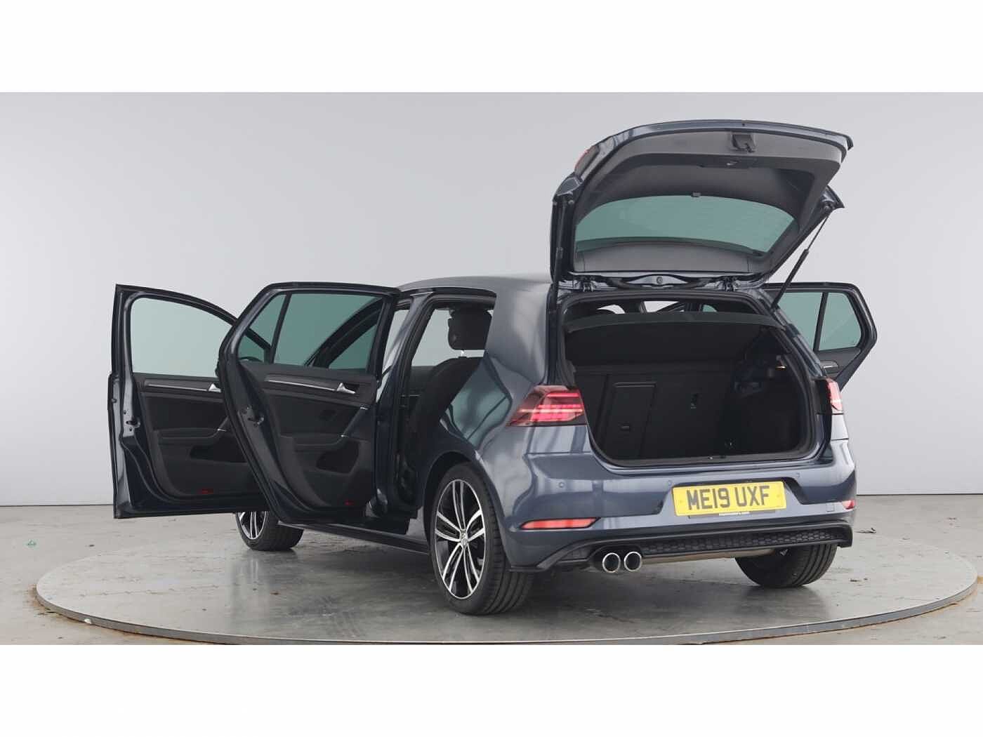 Volkswagen Golf 2.0 TDI GTD Blueline 184PS DSG 5Dr