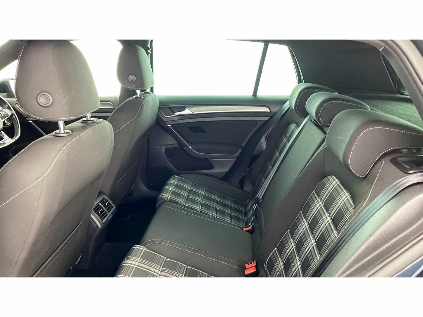 Volkswagen Golf 2.0 TDI GTD Blueline 184PS DSG 5Dr